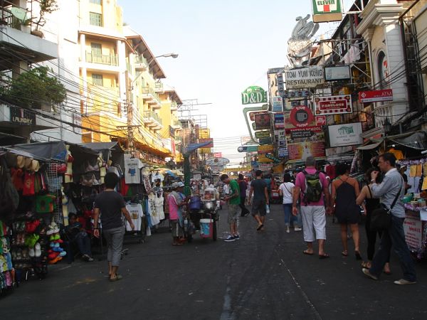 khaosan road new years eve 2010