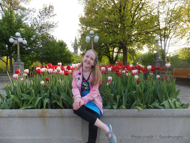 Girls Enjoying tulips in Ottawa, Tulip Festival in Spring