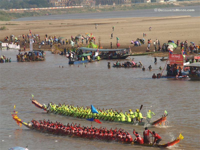 The festivals in Laos centre around the Mékong