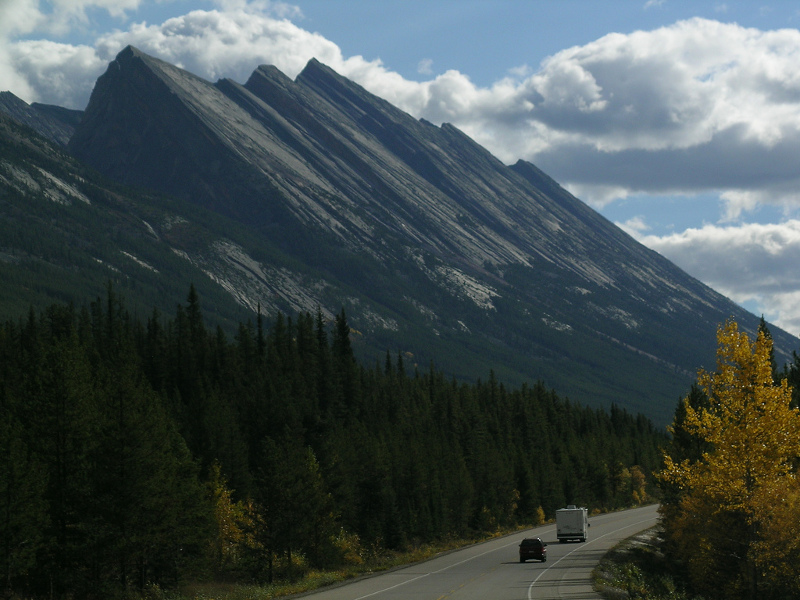RV campaign in the Canadian Rockies RVing in the Canadian Rockies