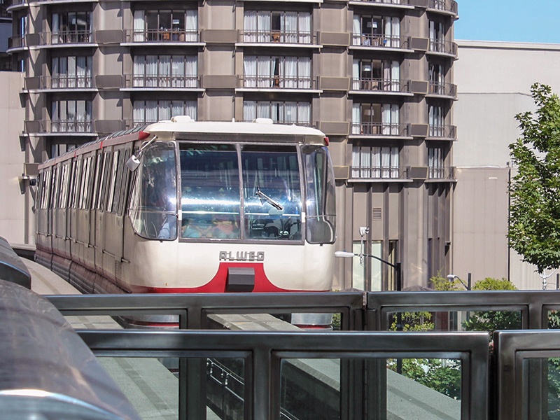  The monorail is a quick link between the Seattle Center and the Westlake Center.