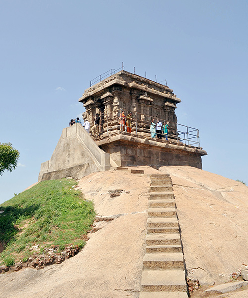 India travel tip - go to the observatory for views