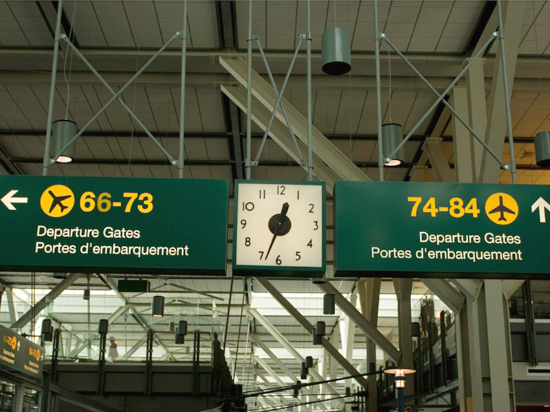 Les Canadiens qui voyageront après le Brexit doivent s’attendre à des aéroports achalandés.