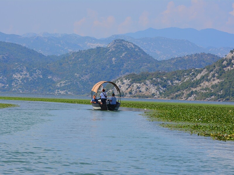 Le lac Skadar en bateau