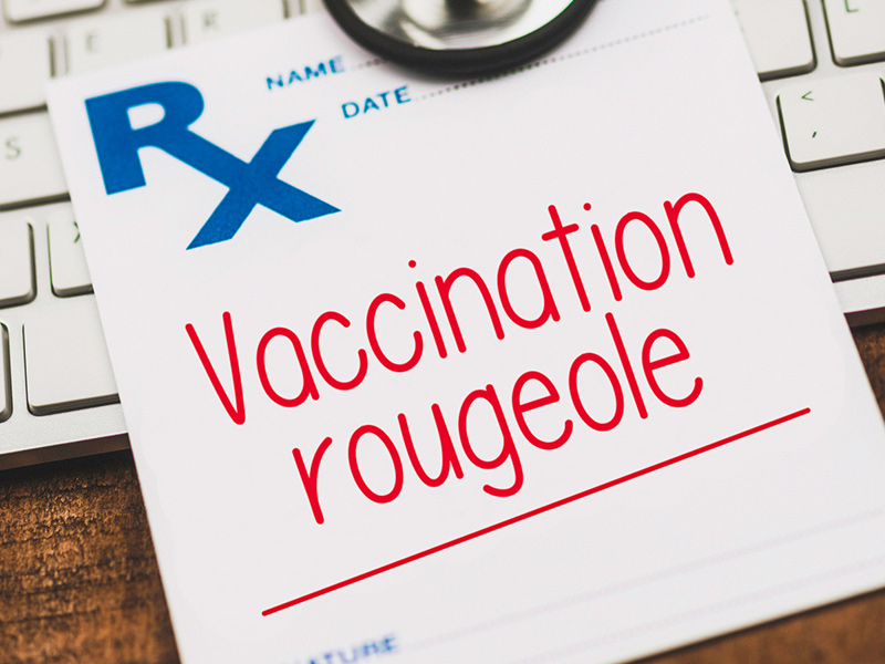 vaccin contre la rougeole avant de partir en voyage