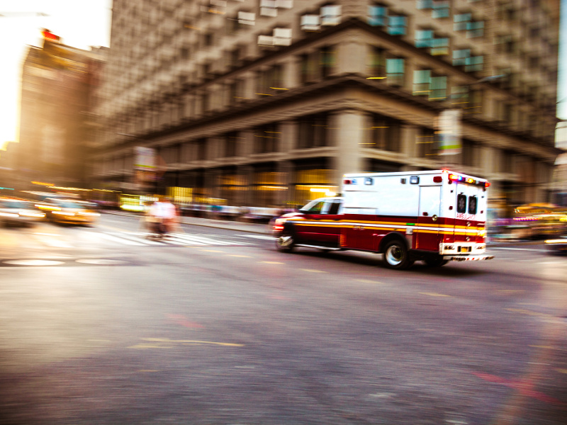 Ambulance en route vers l’hôpital