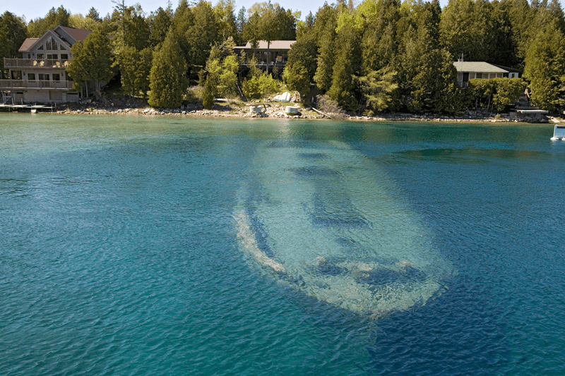 bruce peninsula shipwreck Ontario road trip