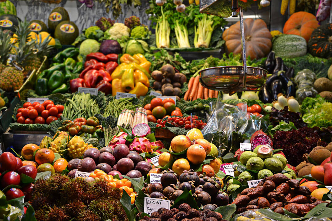 fruit-veggie-market