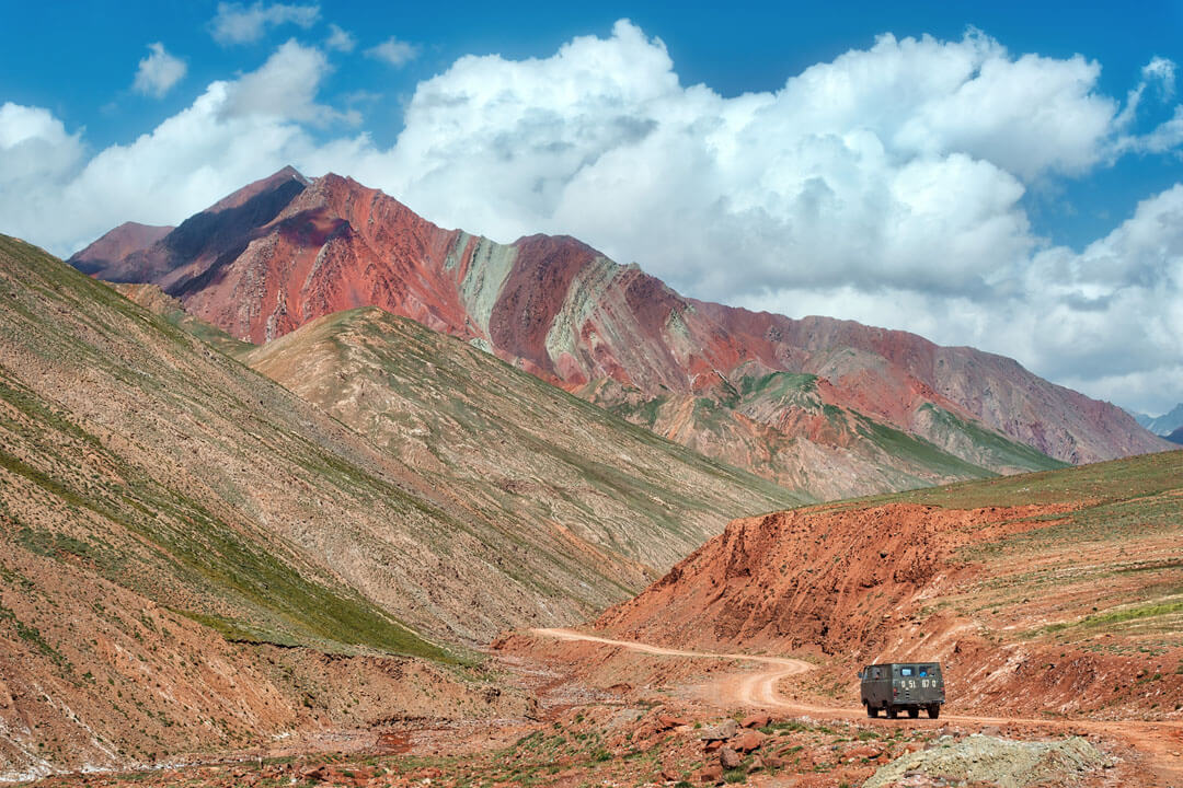 Kyzyl Art Pass between Kyrgyzstan and Tajikistan, taken in August 2018