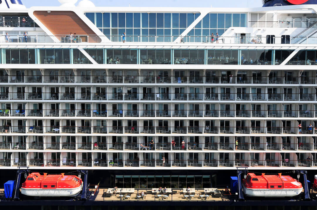 cruise-rooms